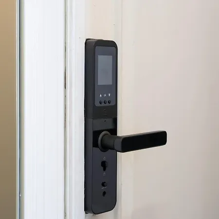 Elegant Poets Apartamento Riga