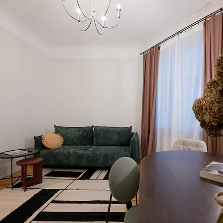 Lejlighed Elegant Poets 2br & Large Sofa Bed For 6 *