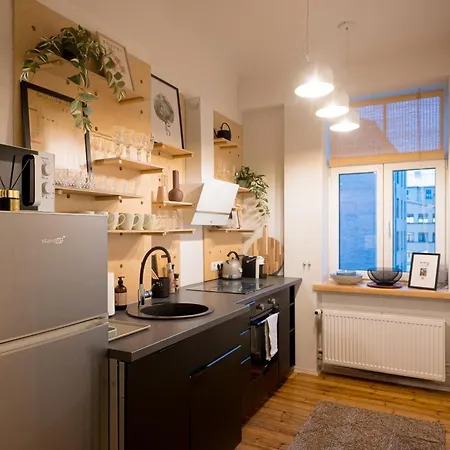 Elegant Poets * Riga